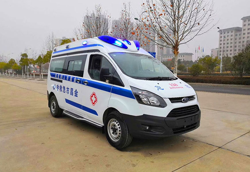 國(guó)六福特V362中軸中頂救護(hù)車(汽油版)